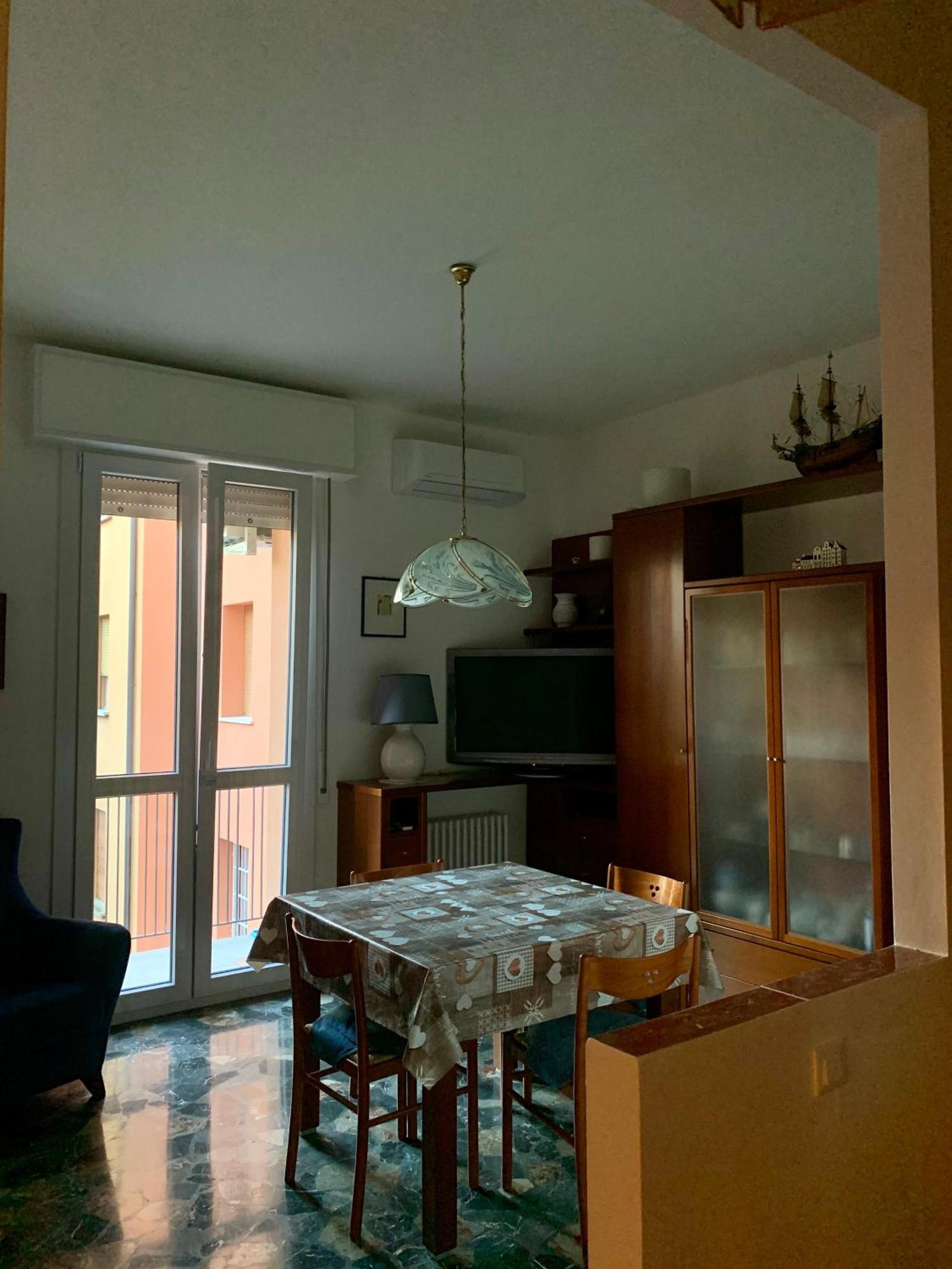 Comfortable Apartament 2 Bedroom Suitable 2-5 Pax Bologna Exterior foto